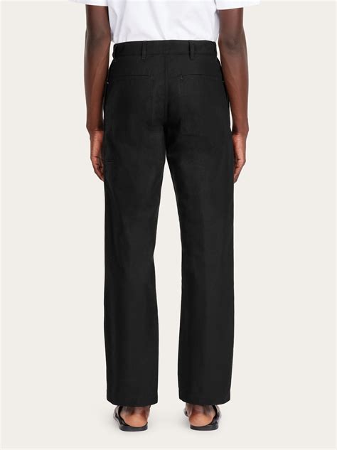 salvatore ferragamo hombre pantalones chinos